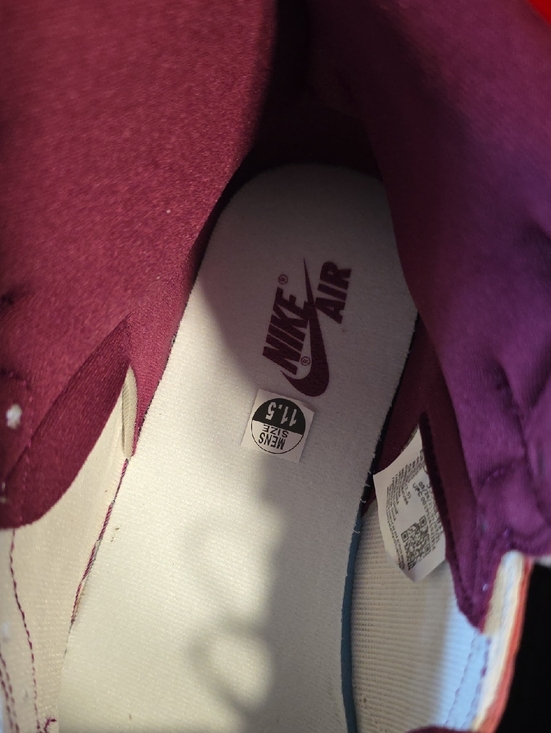 DS Jordan 1 Retro High OG Bordeaux main image 6